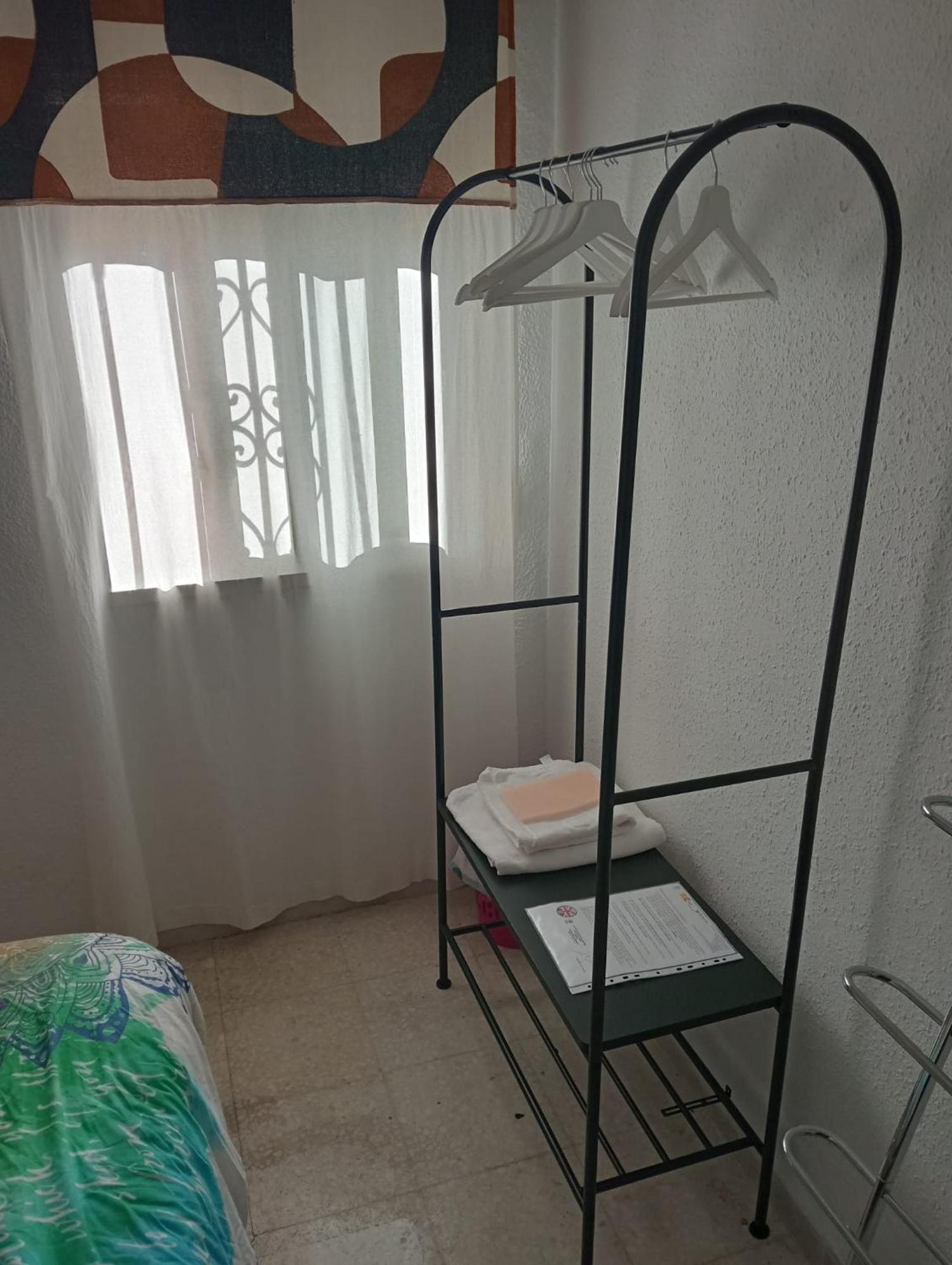 Habitacion Piso Particular En Castilleja De La Cuesta Eksteriør billede